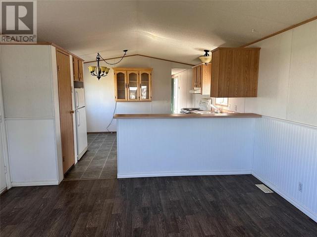 1029 97a Ave, House other with 2 bedrooms, 1 bathrooms and null parking in Dawson Creek BC | Image 7