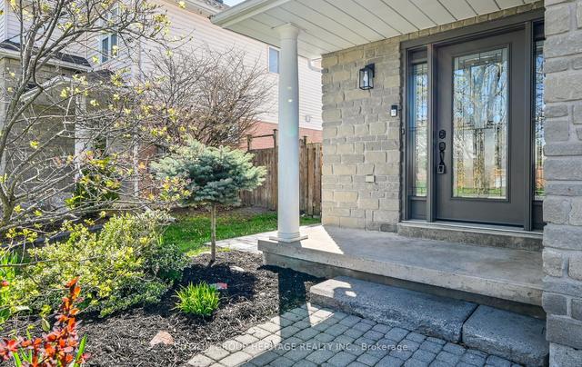 140 Brownstone Cres, House semidetached with 3 bedrooms, 3 bathrooms and 3 parking in Clarington ON | Image 35