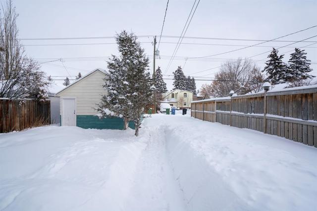 2616 26a St Sw, House detached with 2 bedrooms, 1 bathrooms and 2 parking in Calgary AB | Image 28