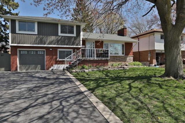 83 W 25th St, House detached with 3 bedrooms, 3 bathrooms and 3 parking in Hamilton ON | Image 12