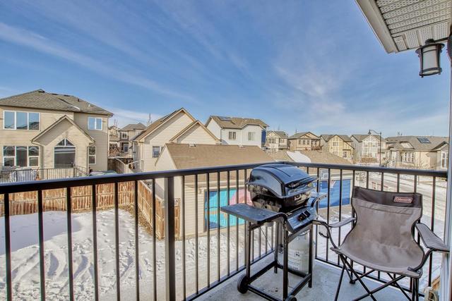 31 Elgin Meadows Rd Se, House detached with 4 bedrooms, 3 bathrooms and 3 parking in Calgary AB | Image 48