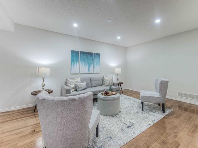 64 Milson Cres, House detached with 4 bedrooms, 3 bathrooms and 4 parking in Guelph ON | Image 7