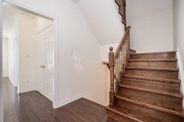 125 Castan Ave, House detached with 3 bedrooms, 3 bathrooms and 1 parking in Markham ON | Image 8
