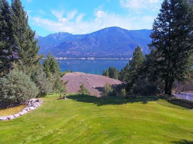 6975 Columbia Ridge Drive, House detached with 7 bedrooms, 5 bathrooms and 10 parking in East Kootenay F BC | Image 10