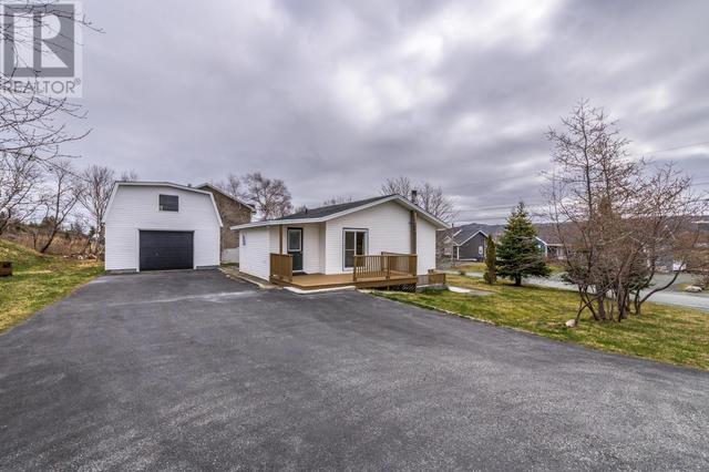 44 Greeley Garden, House detached with 4 bedrooms, 2 bathrooms and null parking in Conception Bay South NL | Image 1