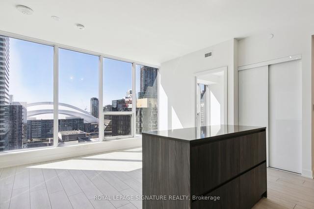 1601 - 15 Mercer St, Condo with 2 bedrooms, 2 bathrooms and 0 parking in Toronto ON | Image 21