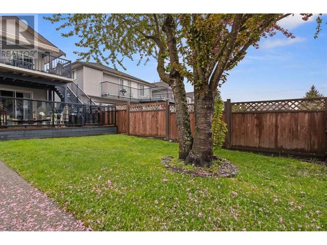 11597 240 St, House detached with 5 bedrooms, 3 bathrooms and 6 parking in Maple Ridge BC | Image 28
