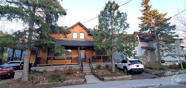 69 Union St, Home with 3 bedrooms, 1 bathrooms and 2 parking in Ottawa ON | Image 1