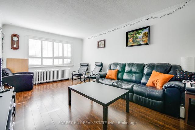 65 Long Branch Ave, House detached with 3 bedrooms, 2 bathrooms and 8 parking in Toronto ON | Image 3