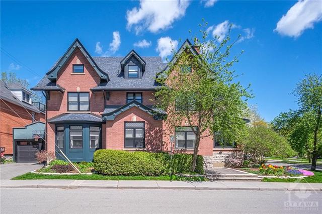 19 Monkland Ave, House detached with 6 bedrooms, 6 bathrooms and 4 parking in Ottawa ON | Image 30