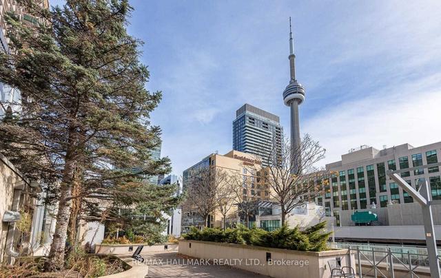 741 - 250 Wellington St W, Condo with 1 bedrooms, 1 bathrooms and 0 parking in Toronto ON | Image 8