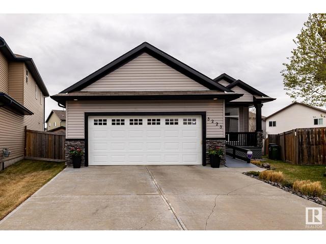 3223 22 Ave Nw, House detached with 4 bedrooms, 3 bathrooms and 4 parking in Edmonton AB | Image 68