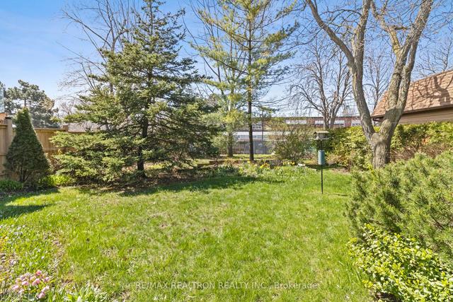 120 Bevdale Rd, House detached with 3 bedrooms, 1 bathrooms and 3 parking in Toronto ON | Image 31