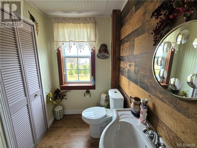6569 Route 313, House detached with 2 bedrooms, 1 bathrooms and null parking in Shippagan P NB | Image 19