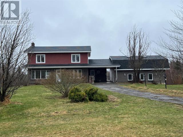 472 Grenfell Hts, House detached with 3 bedrooms, 2 bathrooms and null parking in Division No.  6, Subd. C NL | Image 1
