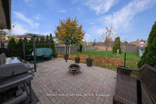 70 Lime Dr, House detached with 4 bedrooms, 3 bathrooms and 8 parking in Vaughan ON | Image 26