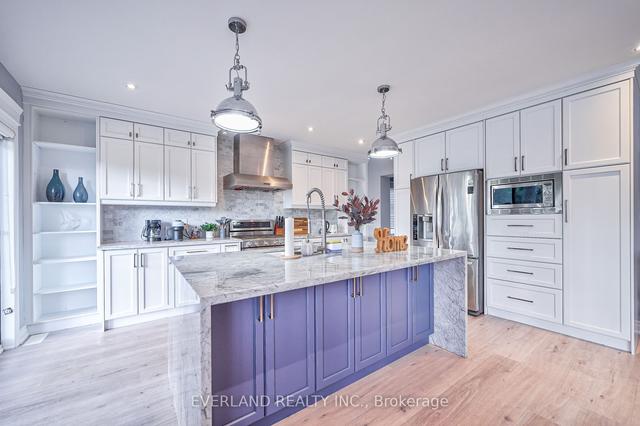 28 Gibson Ave, House detached with 3 bedrooms, 3 bathrooms and 6 parking in Toronto ON | Image 15