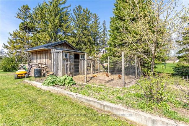 1614 1st Concession Rd, House detached with 2 bedrooms, 1 bathrooms and 6 parking in Norfolk County ON | Image 33
