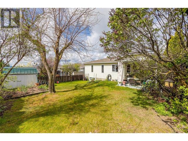 54 - 6400 Spencer Rd, House detached with 2 bedrooms, 3 bathrooms and 4 parking in Central Okanagan BC | Image 24