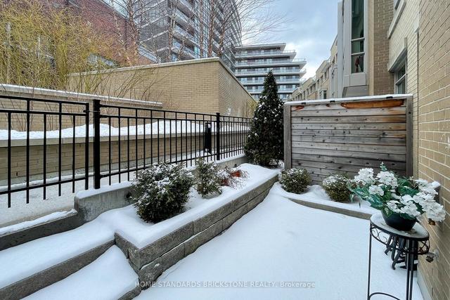TH121 - 223 Duplex Ave, Townhouse with 3 bedrooms, 4 bathrooms and 2 parking in Toronto ON | Image 16