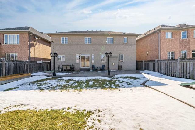 24 Highvalley Cir, House detached with 5 bedrooms, 7 bathrooms and 7 parking in Brampton ON | Image 35