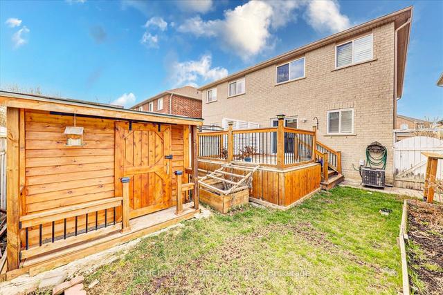 3240 Raindance Cres, House semidetached with 3 bedrooms, 4 bathrooms and 3 parking in Mississauga ON | Image 30