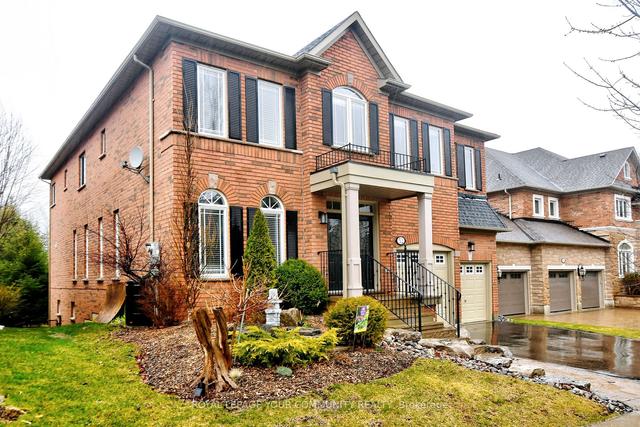 52 Sandbanks Dr, House detached with 5 bedrooms, 4 bathrooms and 4 parking in Richmond Hill ON | Image 1