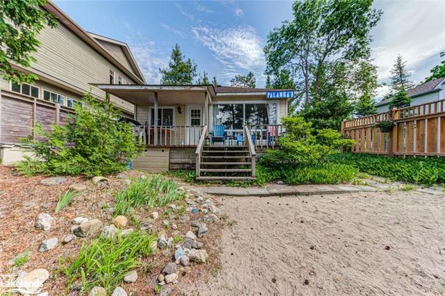 1666 Shore Lane, House detached with 3 bedrooms, 1 bathrooms and 5 parking in Wasaga Beach ON | Image 17
