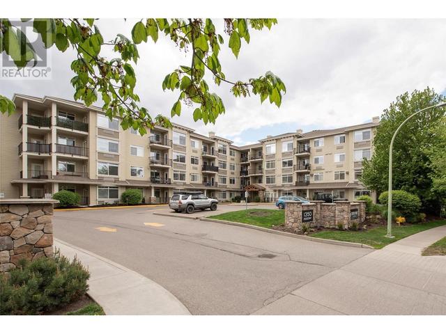 104 - 1350 Ridgeway Dr, Condo with 2 bedrooms, 2 bathrooms and 1 parking in Kelowna BC | Image 37