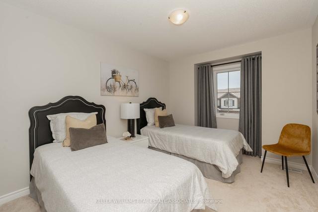 78 Hatt Ct, House attached with 3 bedrooms, 3 bathrooms and 2 parking in Milton ON | Image 7