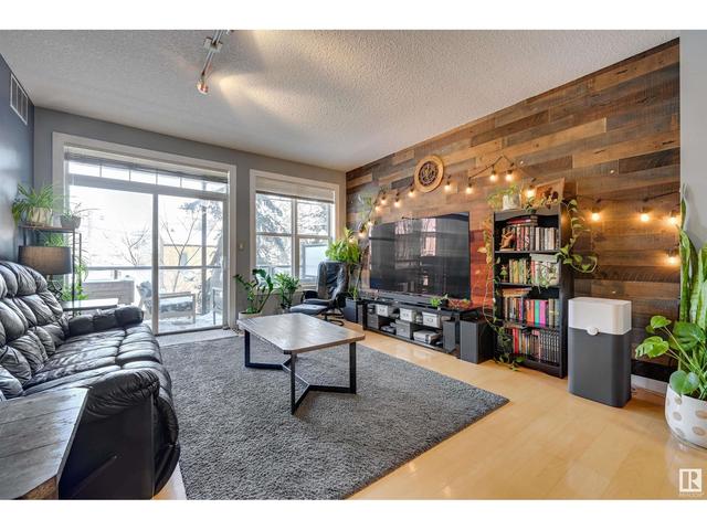 210 - 9828 112 St Nw, Condo with 2 bedrooms, 1 bathrooms and 2 parking in Edmonton AB | Image 2