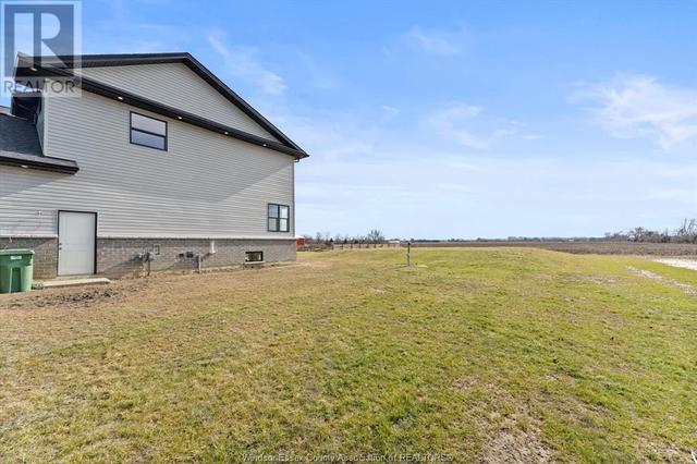 240 Road 7 E, House detached with 5 bedrooms, 3 bathrooms and null parking in Kingsville ON | Image 42