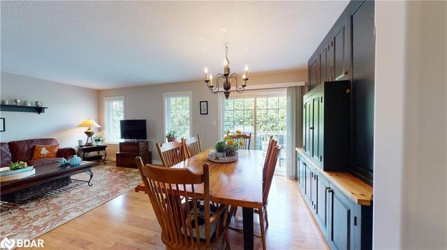 6 Marsh Court, House detached with 3 bedrooms, 2 bathrooms and 6 parking in Kawartha Lakes ON | Image 10