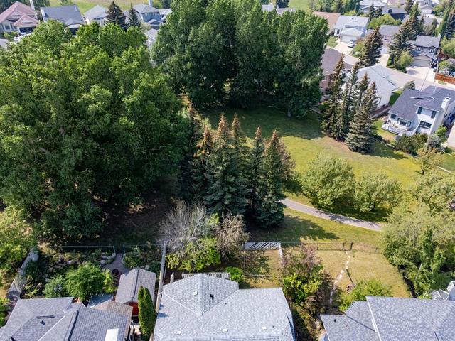 162 Macewan Ridge Cir Nw, House detached with 4 bedrooms, 3 bathrooms and 4 parking in Calgary AB | Image 32