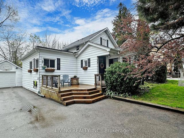 48 Roseview Ave, House detached with 3 bedrooms, 2 bathrooms and 7 parking in Richmond Hill ON | Image 1
