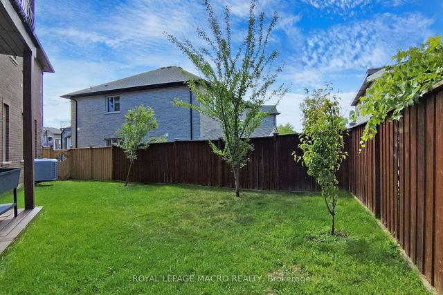 24 Pavel Pl, House detached with 5 bedrooms, 5 bathrooms and 6 parking in Hamilton ON | Image 32