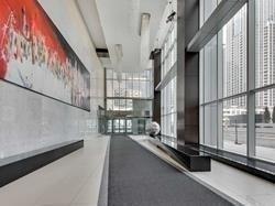 4015 - 386 Yonge St, Condo with 2 bedrooms, 2 bathrooms and 1 parking in Toronto ON | Image 13