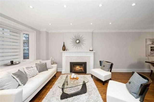328 St Germain Ave, House semidetached with 3 bedrooms, 2 bathrooms and 2 parking in Toronto ON | Image 29
