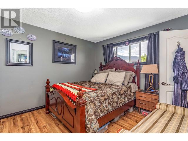 1560 Ponderosa Rd, House detached with 7 bedrooms, 3 bathrooms and 5 parking in West Kelowna BC | Image 15