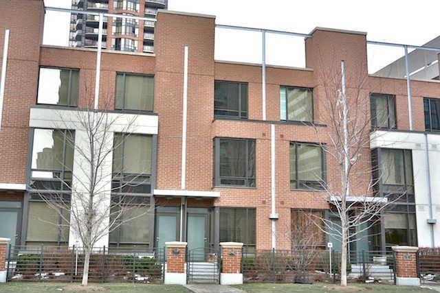 TH12 - 23 Sheppard Ave W, Townhouse with 3 bedrooms, 3 bathrooms and 1 parking in Toronto ON | Image 1