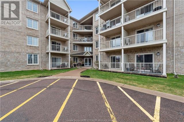 312 - 65 Diamond Head Crt, Condo with 2 bedrooms, 1 bathrooms and null parking in Moncton NB | Image 3