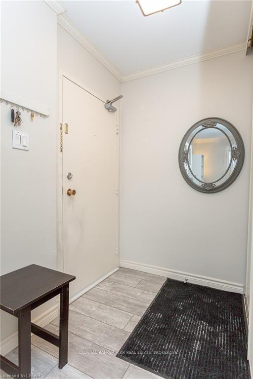 304 - 1586 Ernest Ave, Condo with 2 bedrooms, 1 bathrooms and 1 parking in London ON | Image 3