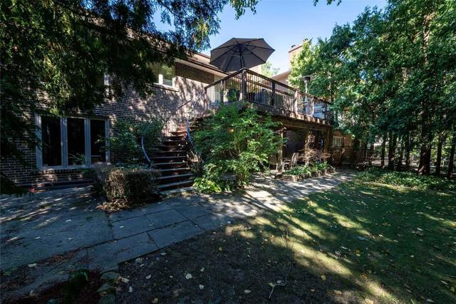 17 Strath Humber Crt Sold In Toronto Zoocasa