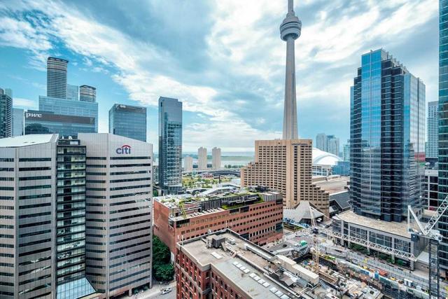 lp2701 - 33 University Ave, Condo with 2 bedrooms, 3 bathrooms and 2 parking in Toronto ON | Image 10