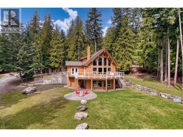 7889 Gardiner Road, House detached with 4 bedrooms, 3 bathrooms and 6 parking in Columbia Shuswap F BC | Image 36
