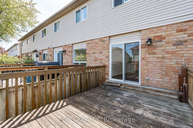 16 - 346 Highland Rd W, Townhouse with 3 bedrooms, 3 bathrooms and 2 parking in Hamilton ON | Image 18
