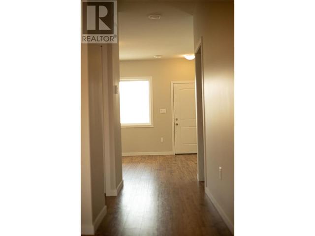 13620 Kelly Avenue Unit# 100 & 101, House detached with 4 bedrooms, 3 bathrooms and 4 parking in Summerland BC | Image 9