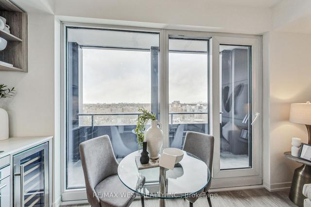 1608 - 2020 Bathurst St, Condo with 1 bedrooms, 1 bathrooms and 0 parking in Toronto ON | Image 31