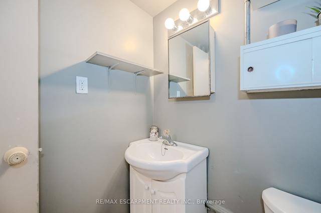 1610 - 975 Warwick Ct, Condo with 1 bedrooms, 1 bathrooms and 1 parking in Burlington ON | Image 18
