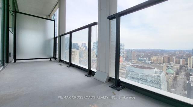 2418 - 20 Edward St, Condo with 1 bedrooms, 1 bathrooms and 0 parking in Toronto ON | Image 4
